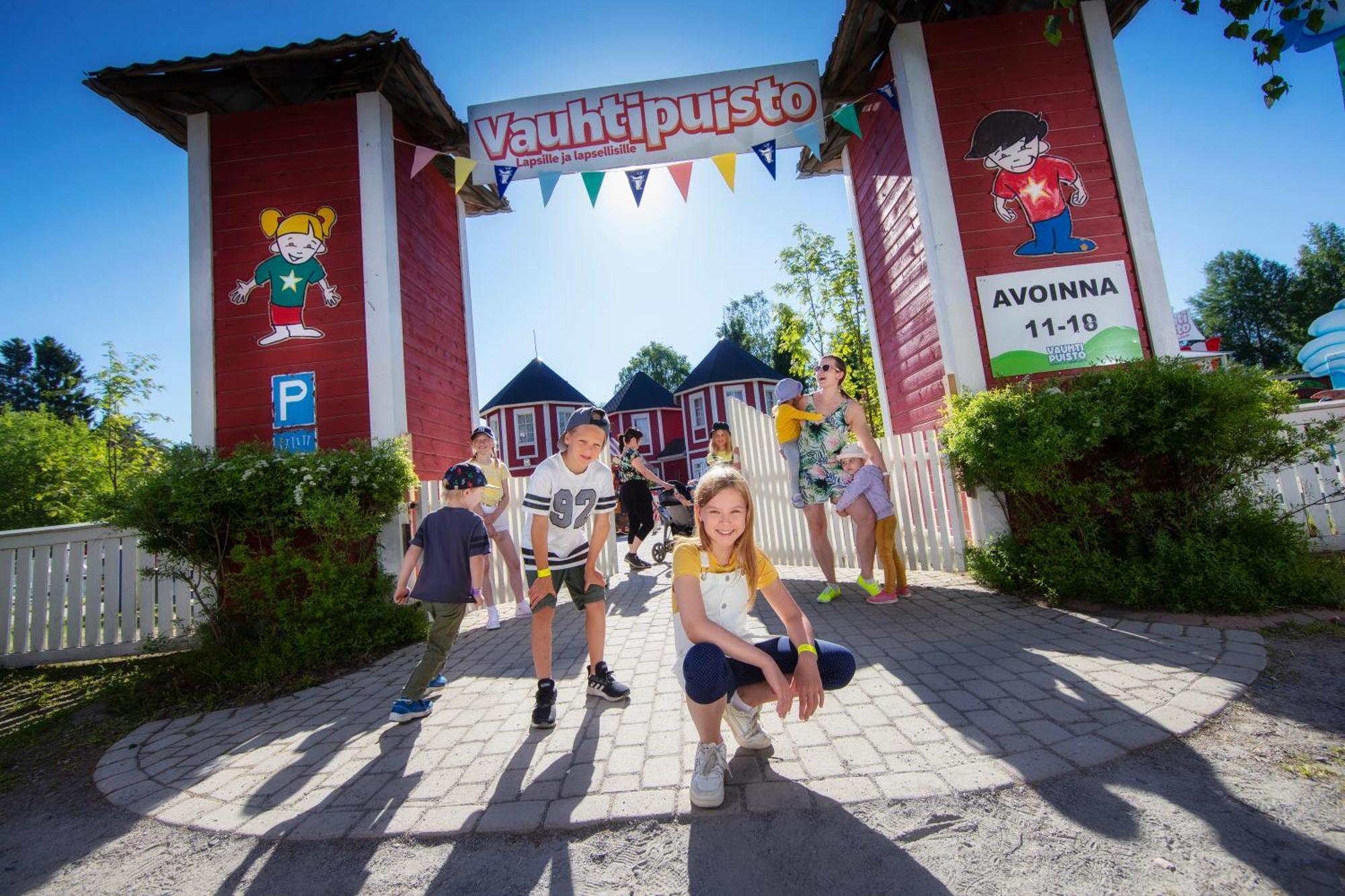 Nallikari Holiday Village Cottages Oulu Exterior photo